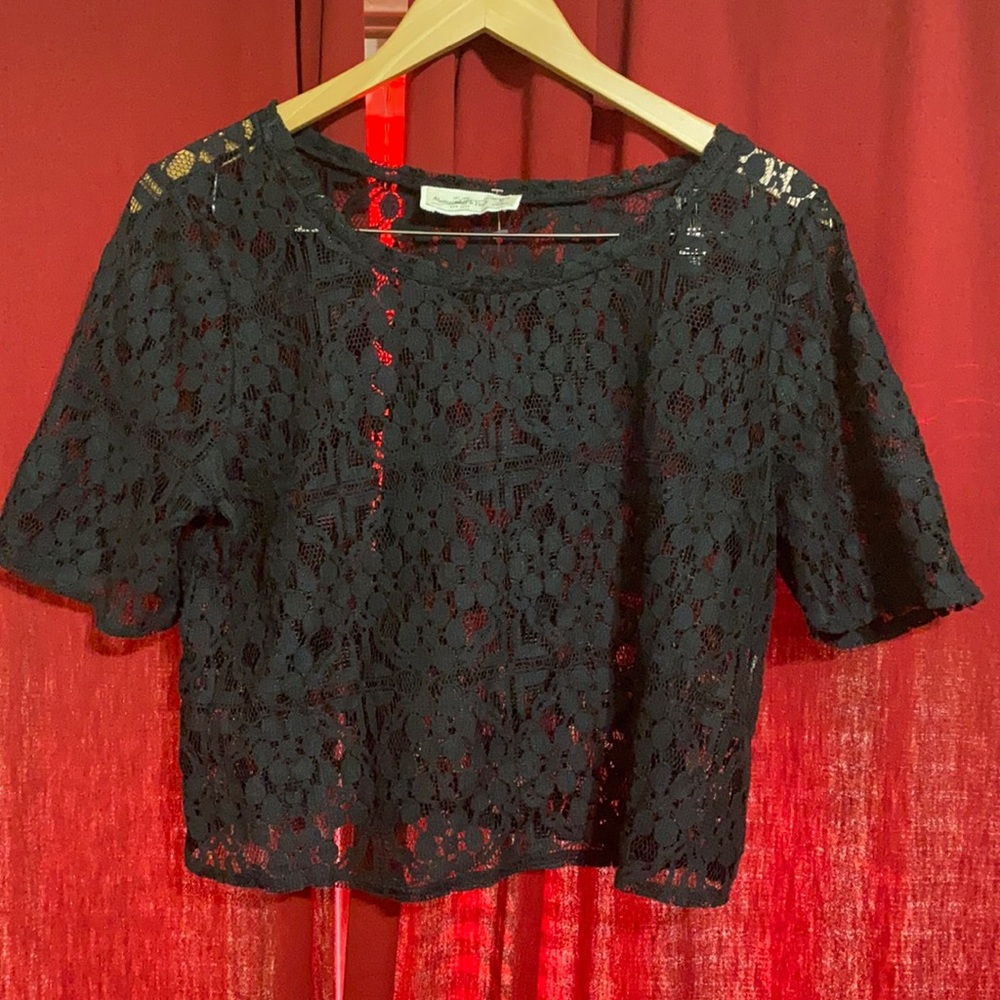 Abercrombie & Fitch crop top